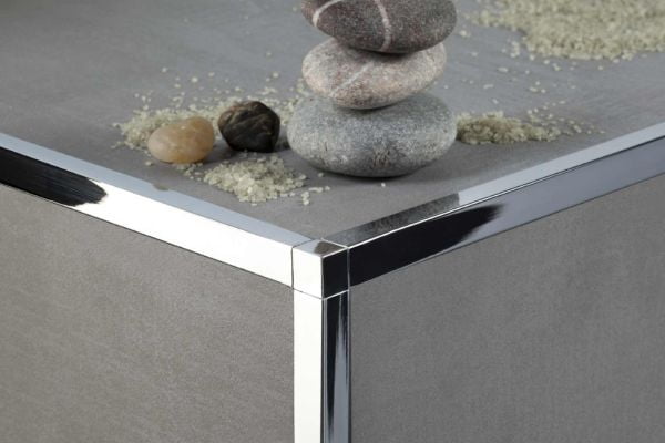 The Best Materials for Tile Trim