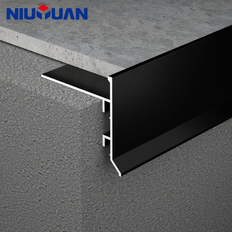 Aluminum balcony tile trim for outdoor tile edge protection